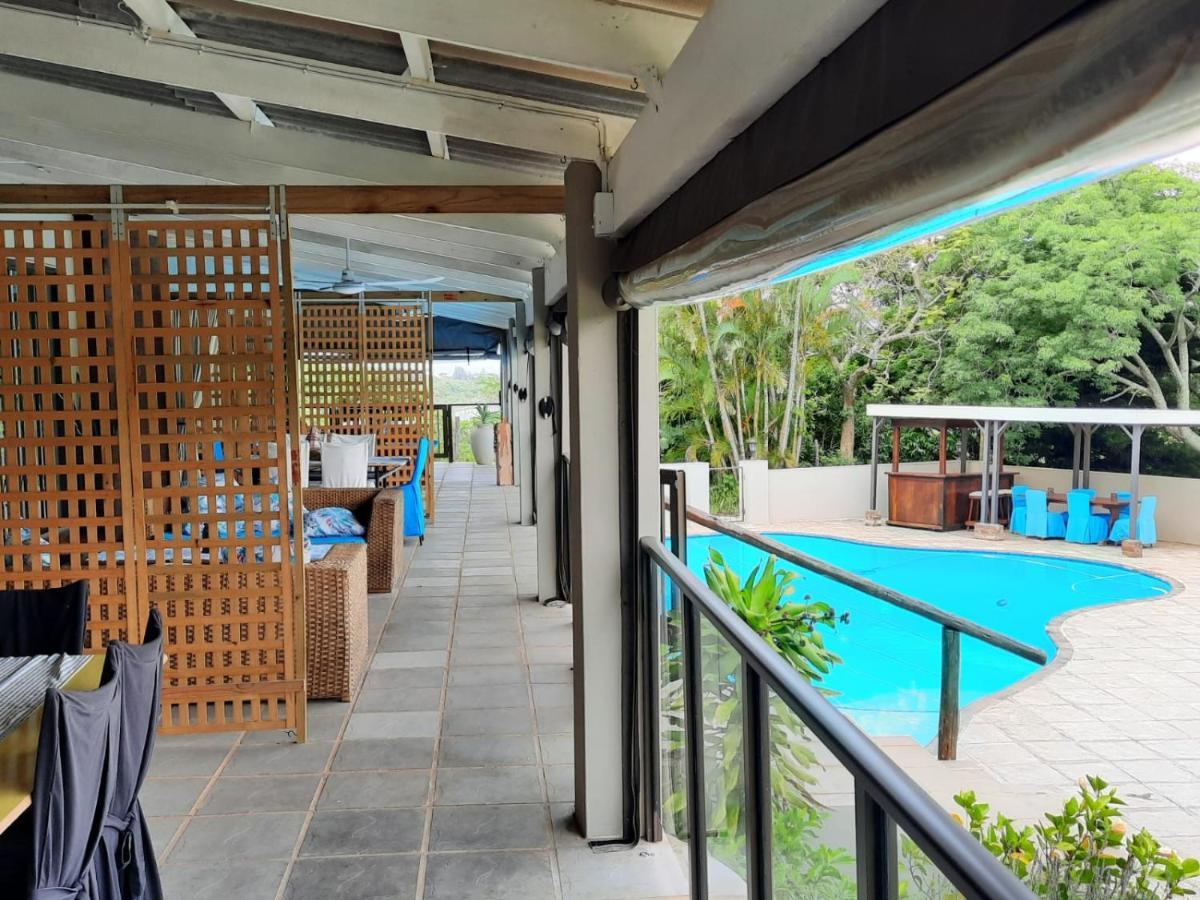Umtamvuna View Cabanas Port Edward Exteriör bild