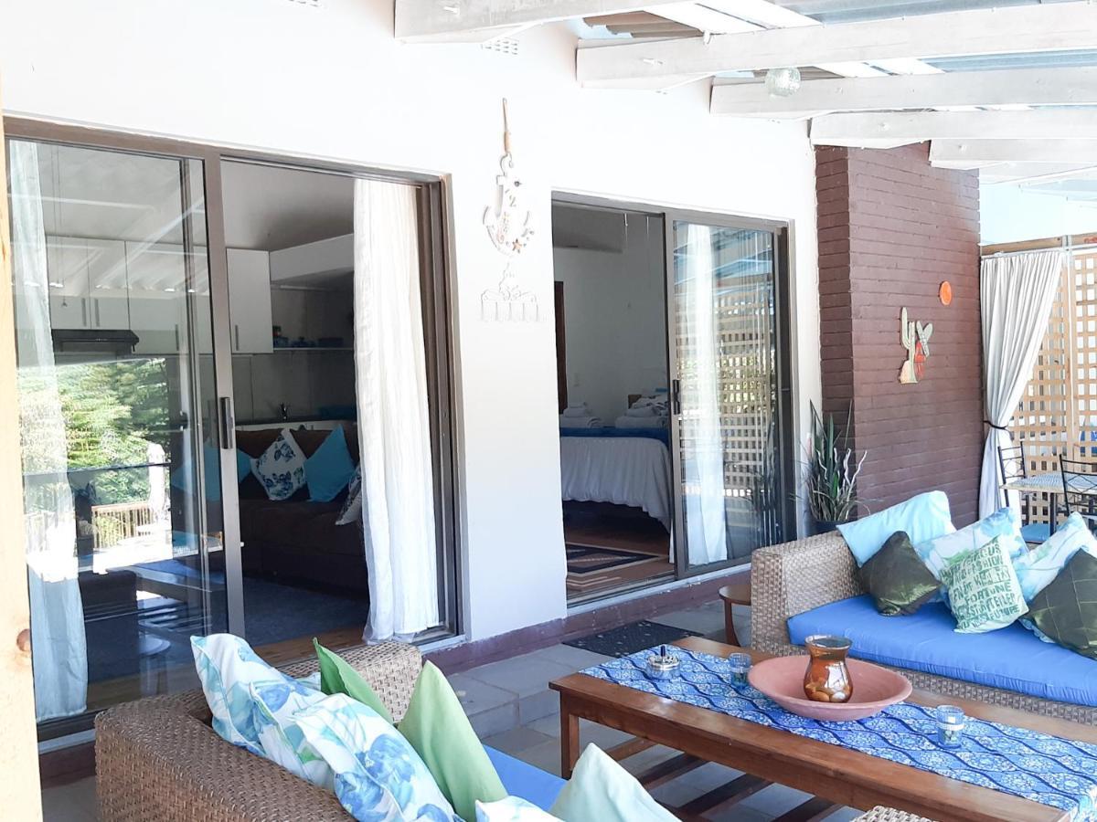 Umtamvuna View Cabanas Port Edward Exteriör bild