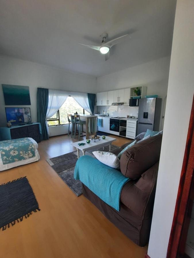 Umtamvuna View Cabanas Port Edward Exteriör bild