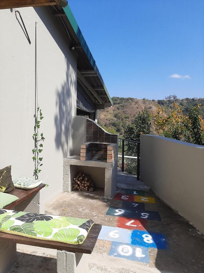 Umtamvuna View Cabanas Port Edward Exteriör bild
