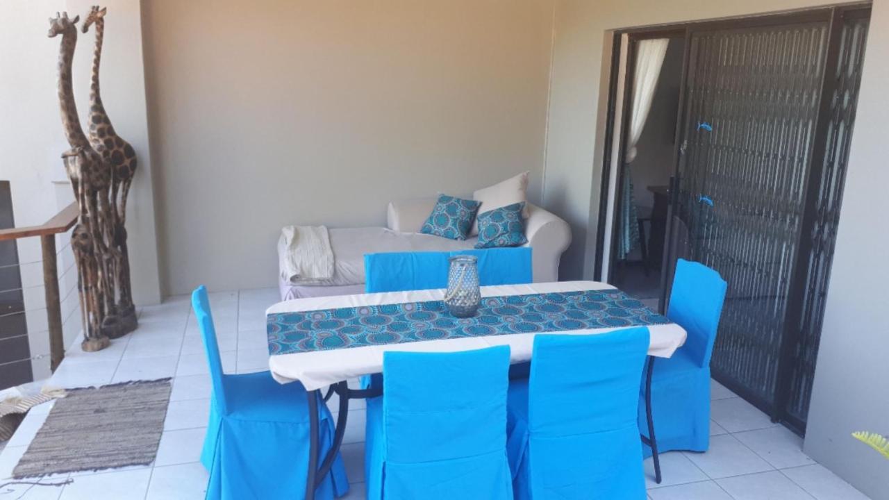 Umtamvuna View Cabanas Port Edward Exteriör bild