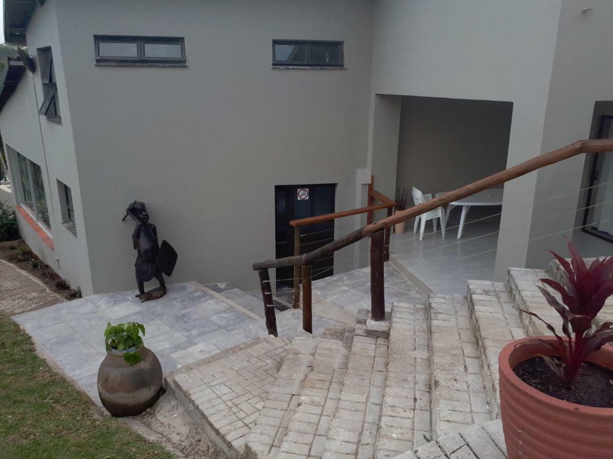 Umtamvuna View Cabanas Port Edward Exteriör bild