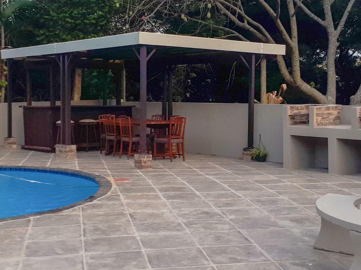 Umtamvuna View Cabanas Port Edward Exteriör bild